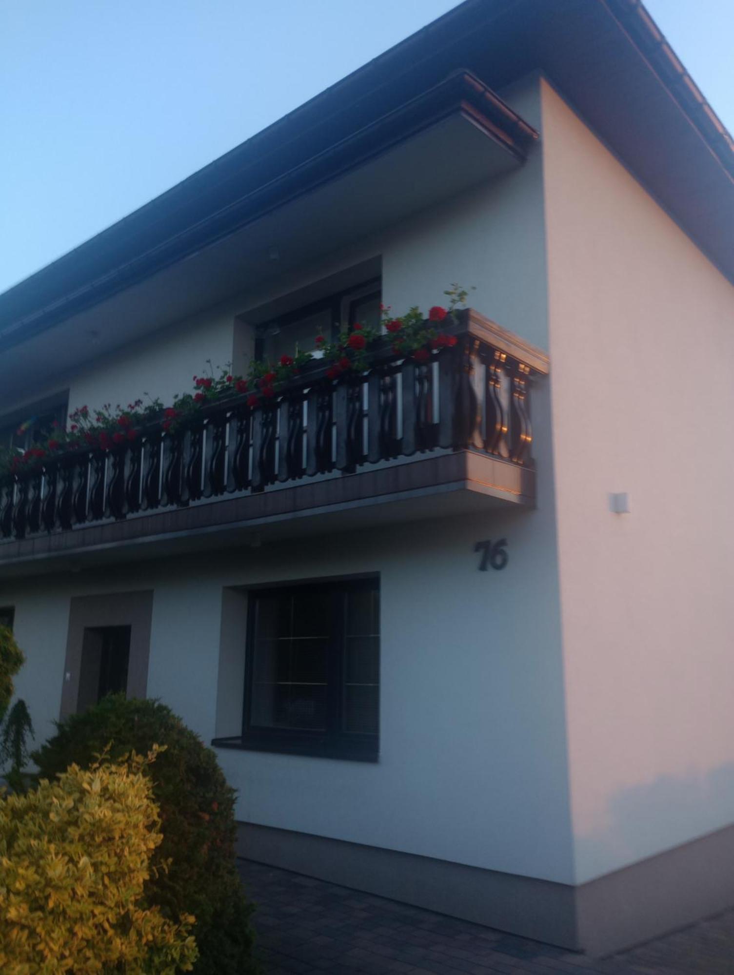 Apartament 76 Bachowice エクステリア 写真